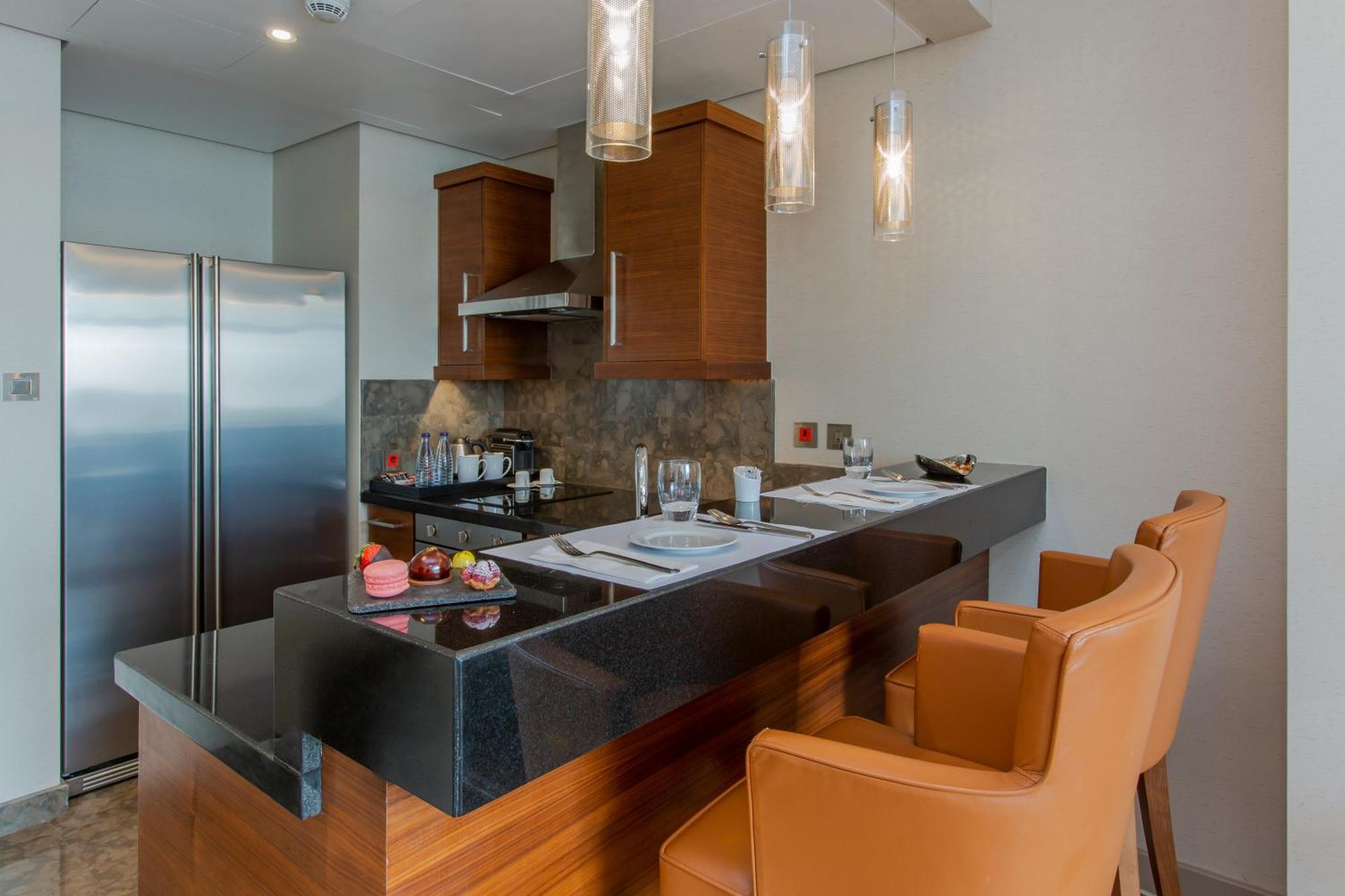 Hilton Riyadh Hotel & Residences エクステリア 写真 A kitchen in a private house