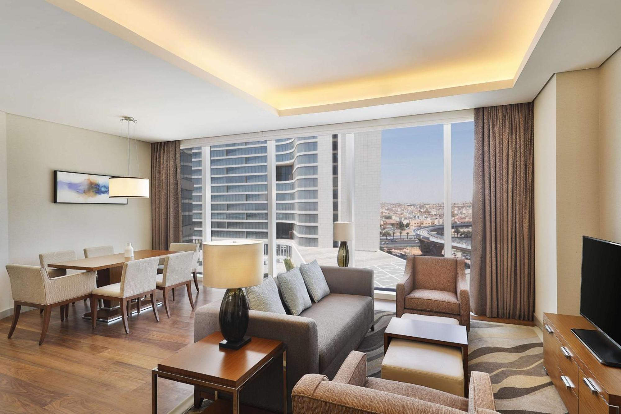 Hilton Riyadh Hotel & Residences エクステリア 写真