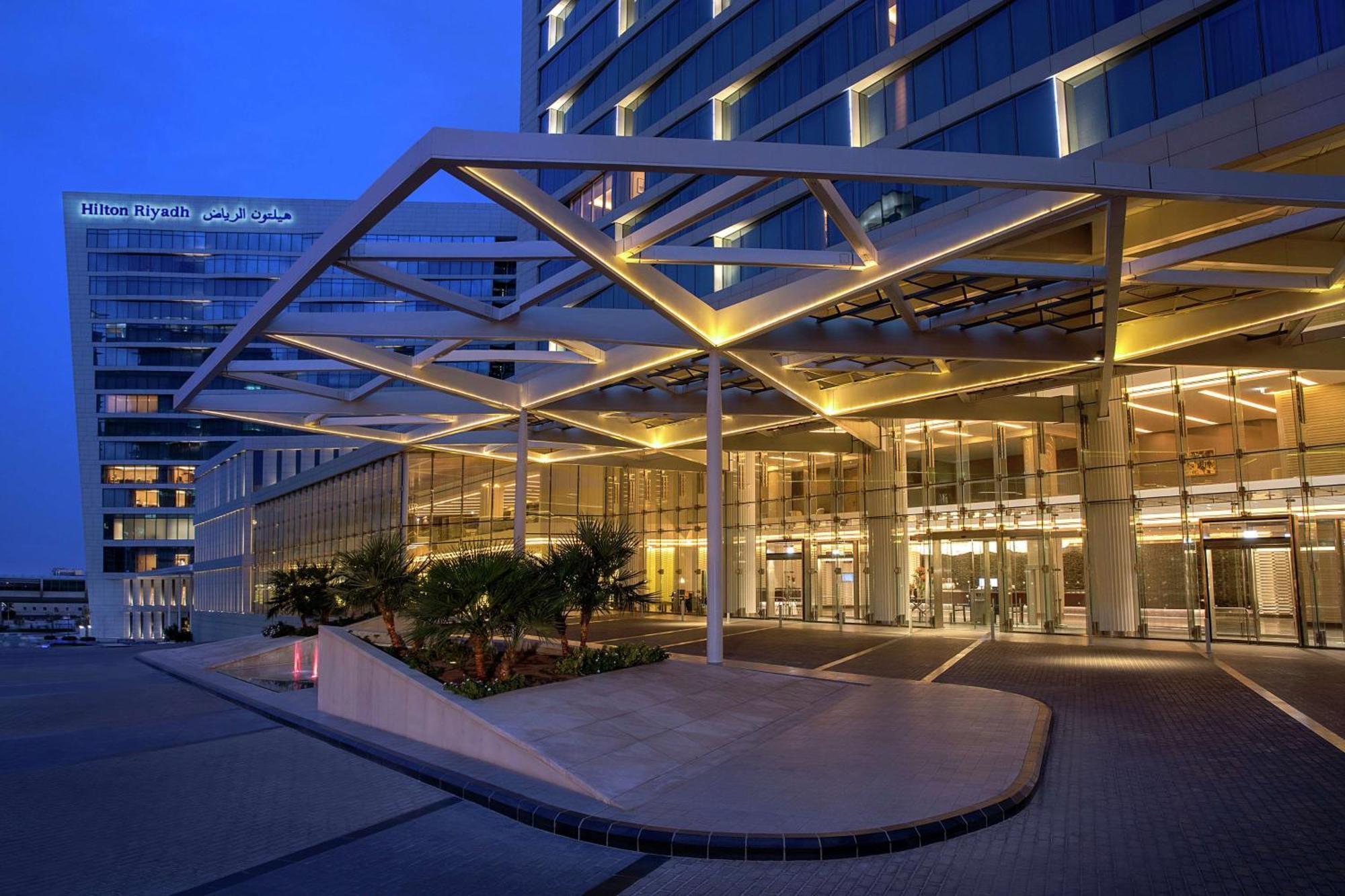 Hilton Riyadh Hotel & Residences エクステリア 写真 Entrance