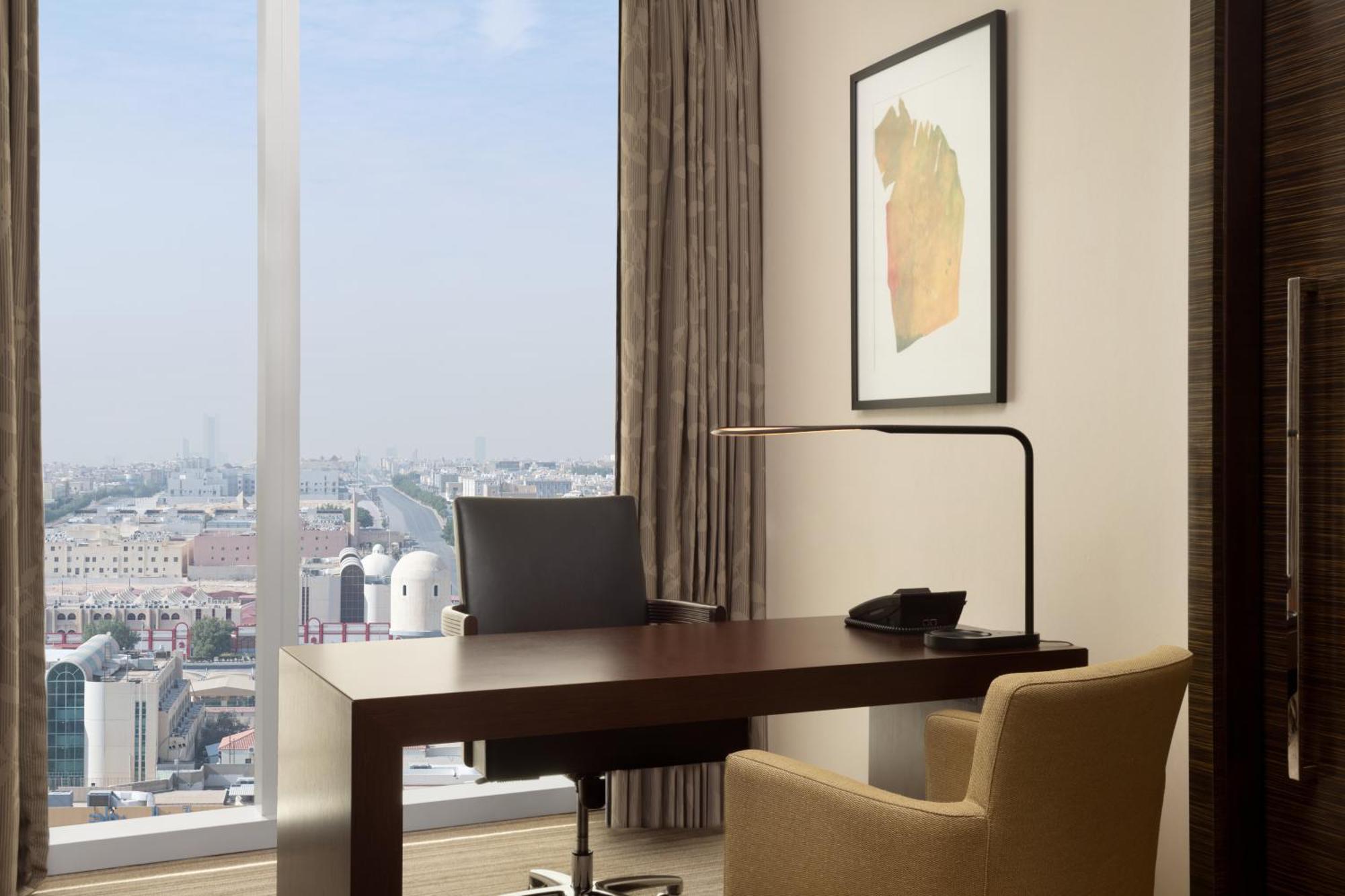 Hilton Riyadh Hotel & Residences エクステリア 写真