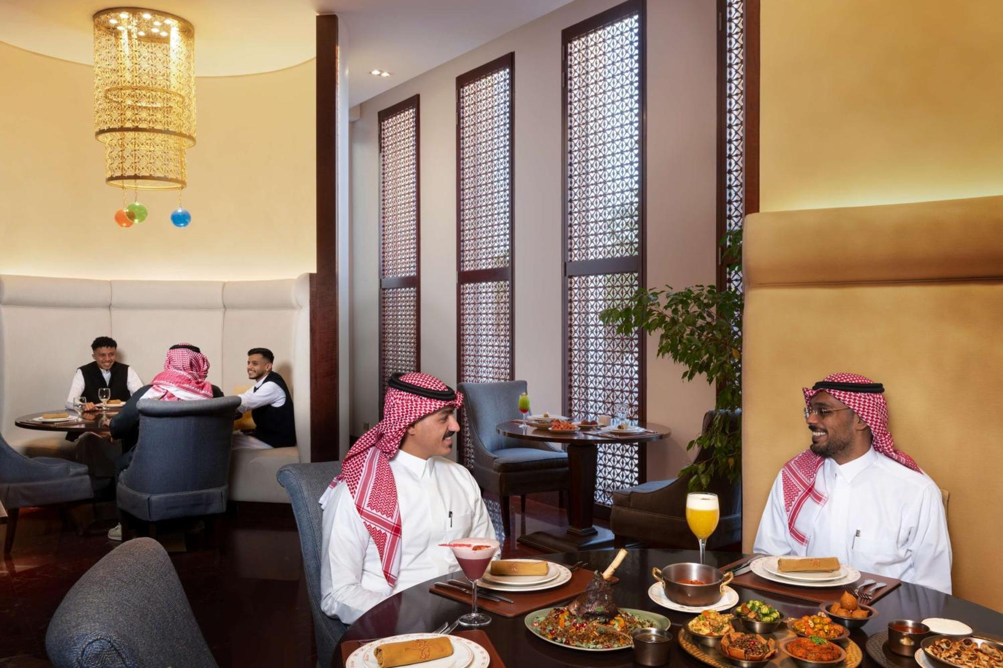 Hilton Riyadh Hotel & Residences エクステリア 写真 The restaurant